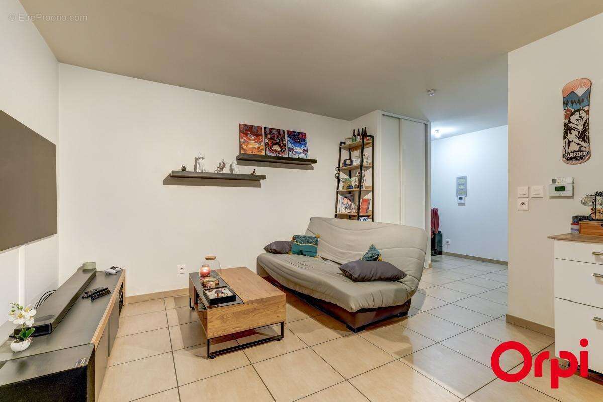 Appartement à LYON-8E