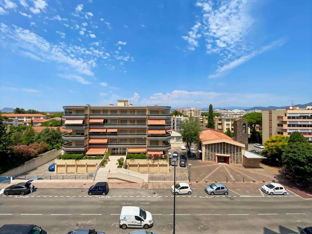 Appartement à FREJUS