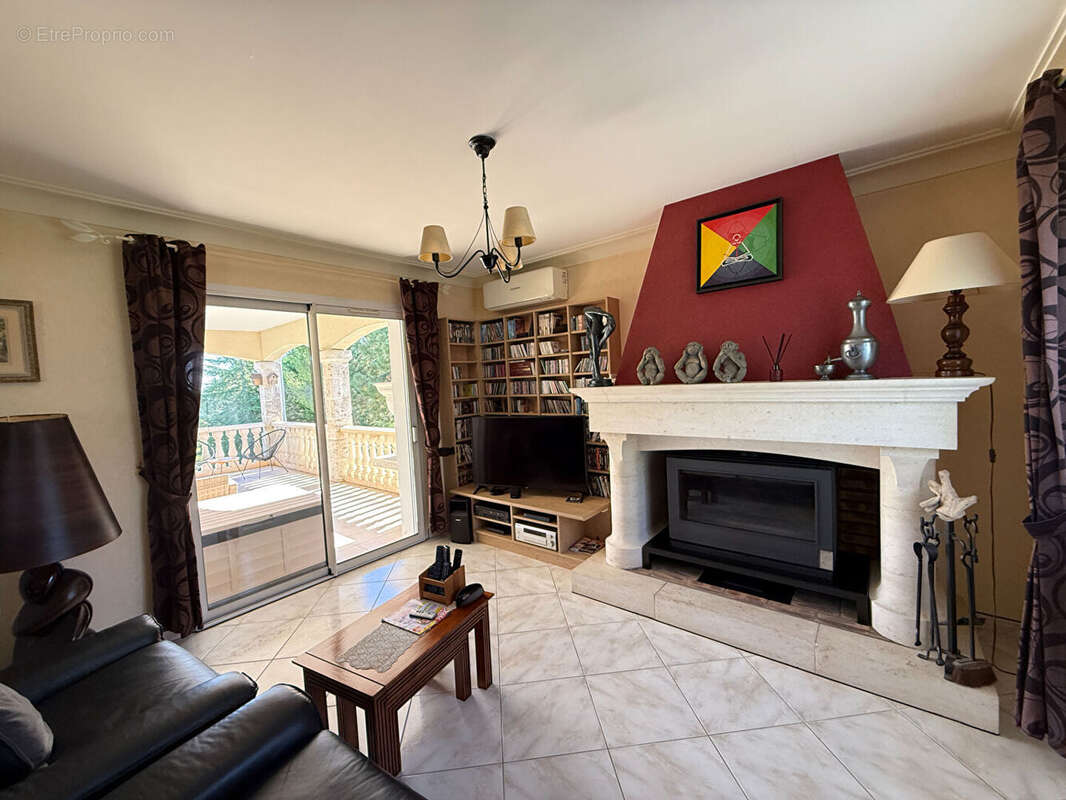 Maison à HAUTEFAGE-LA-TOUR