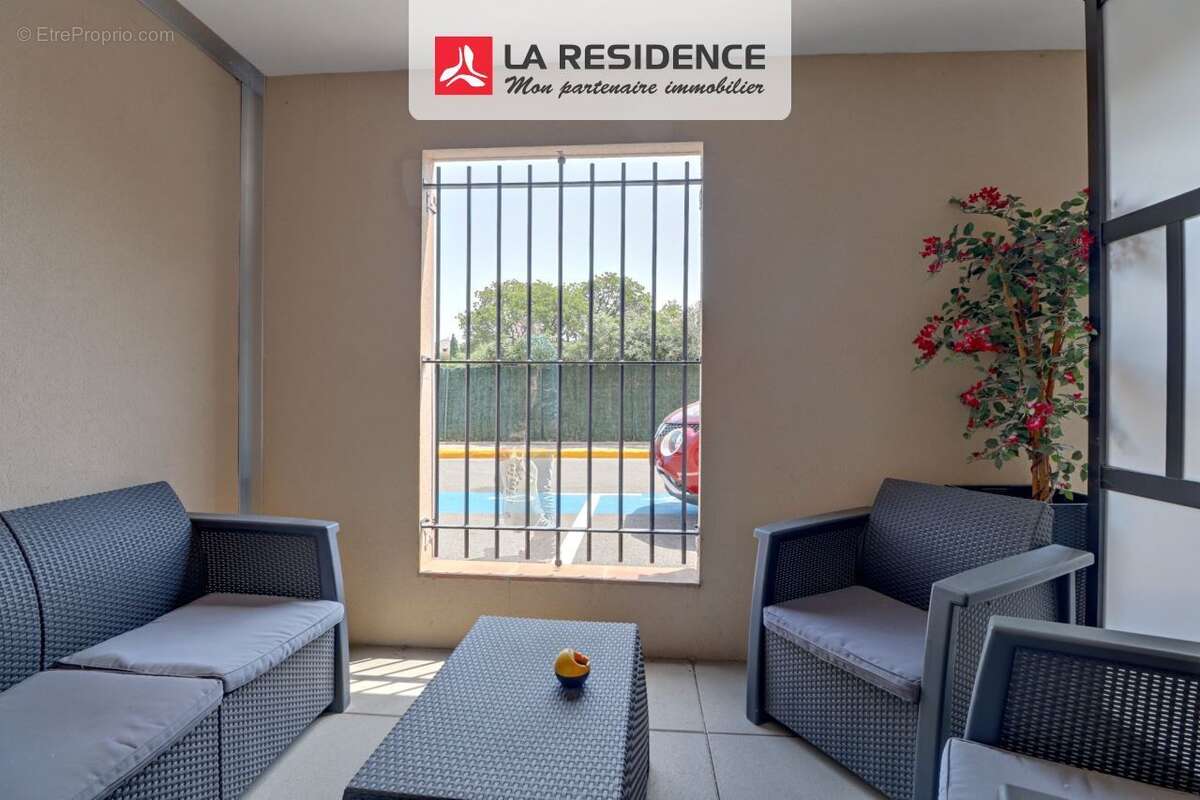 Commerce 65 m² à Roquebrune-Sur-Argens  - photo 7