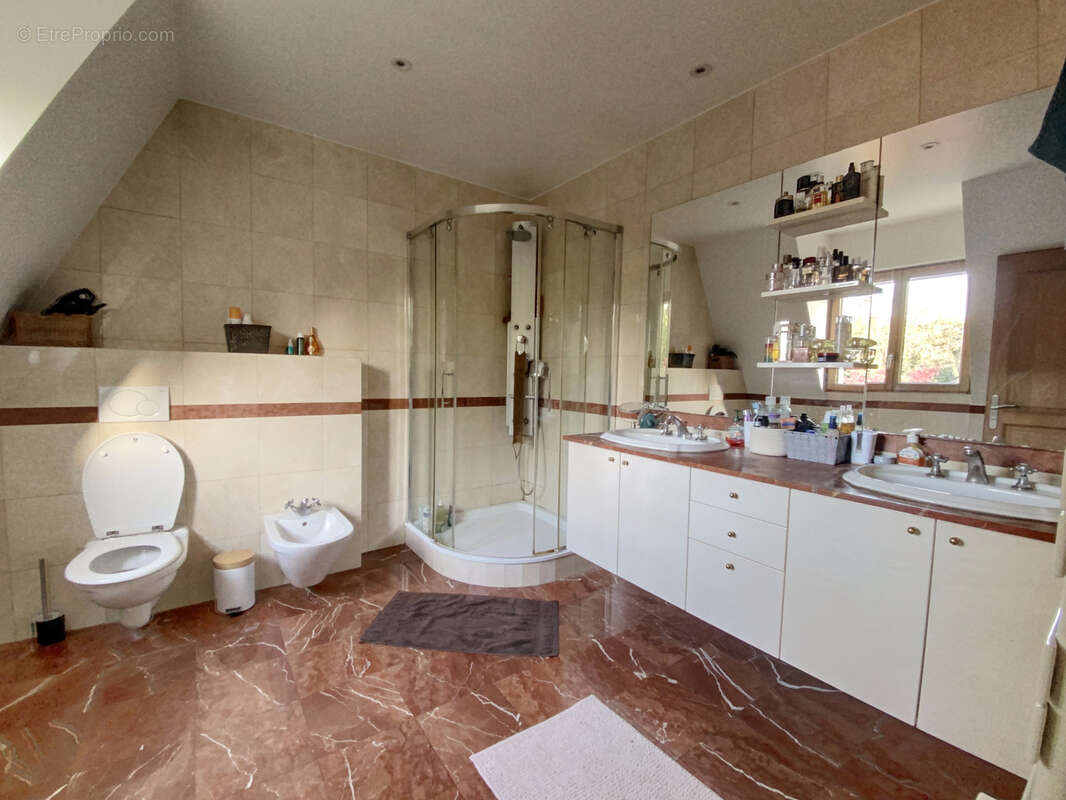 Maison à RUEIL-MALMAISON