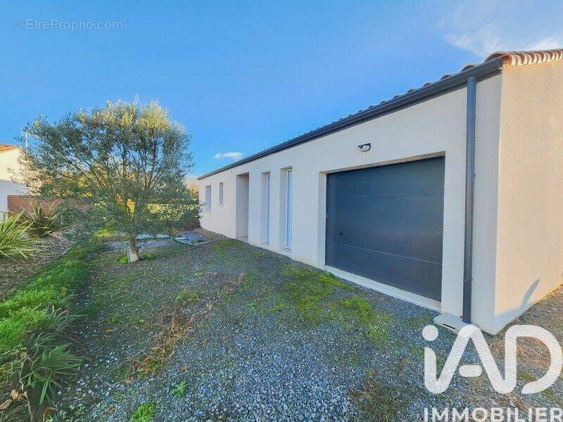 Photo 1 - Maison à MERVENT