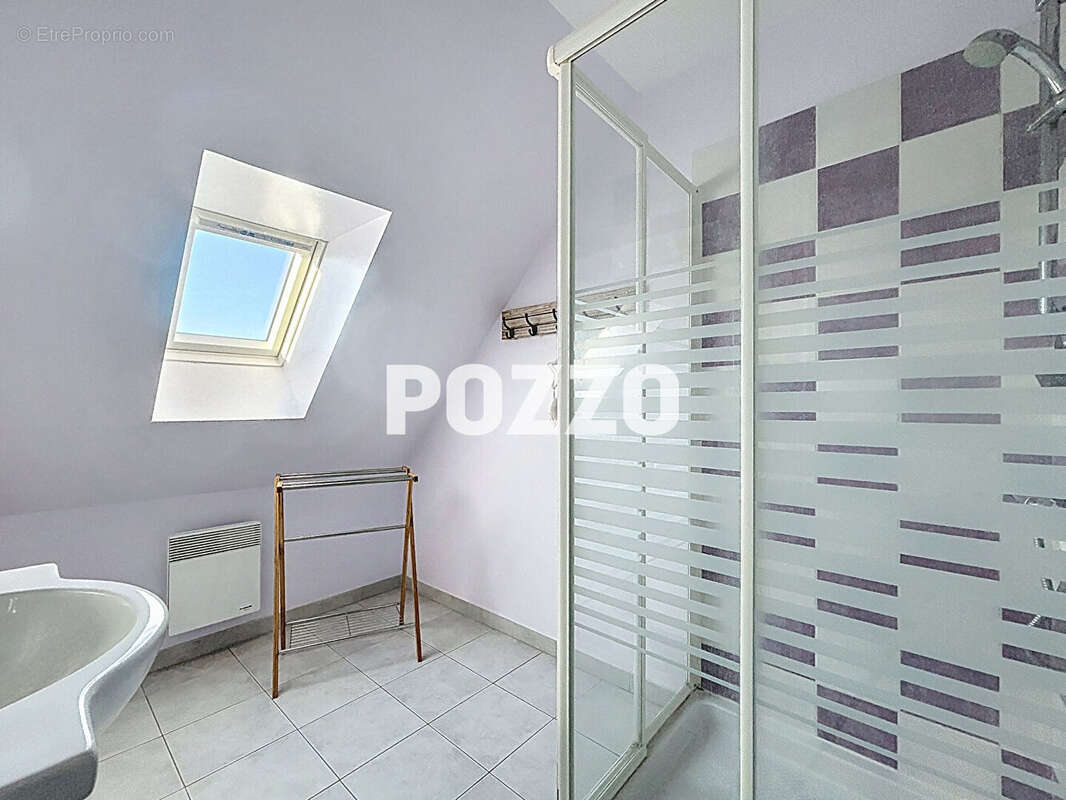 Maison à SAINT-JEAN-DE-LA-RIVIERE