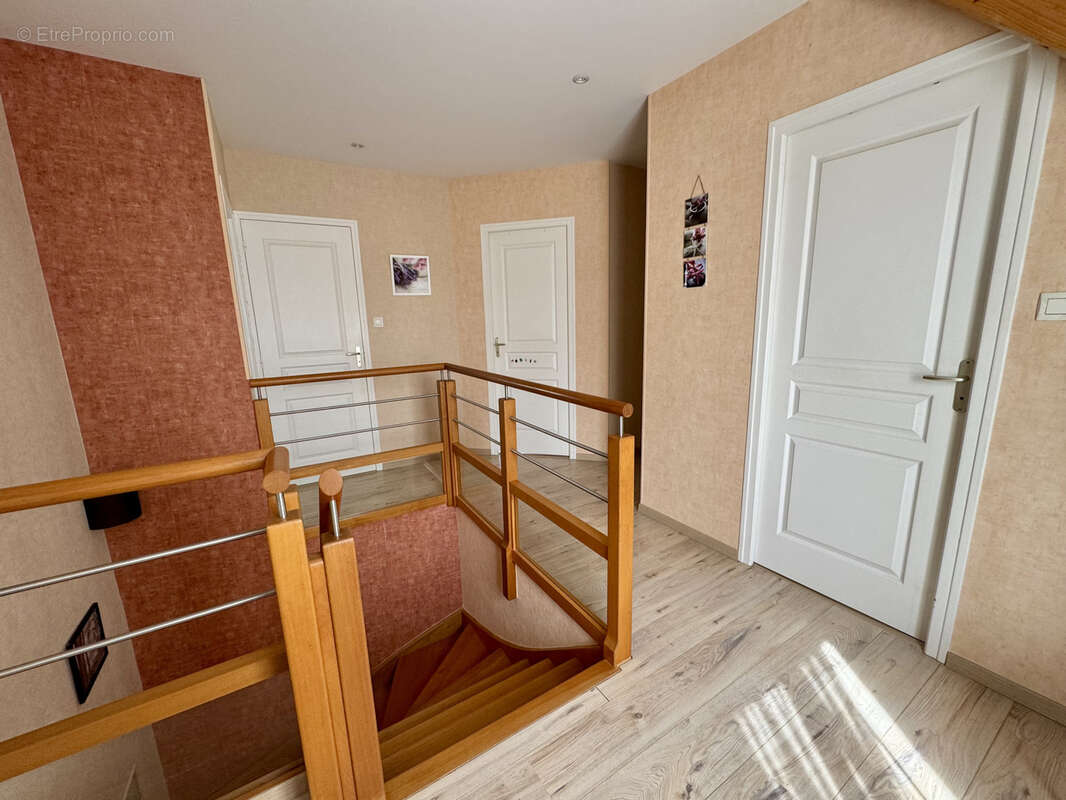 Maison à JANZE