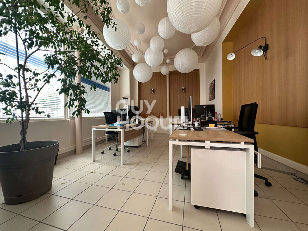 Commerce à PARIS-12E