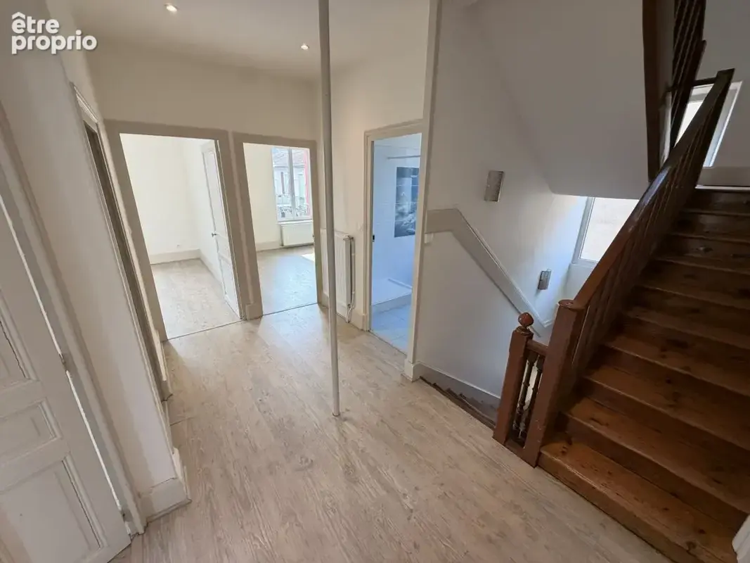Maison de ville de caractère - 3CH - Cour et Stationnement - photo 13