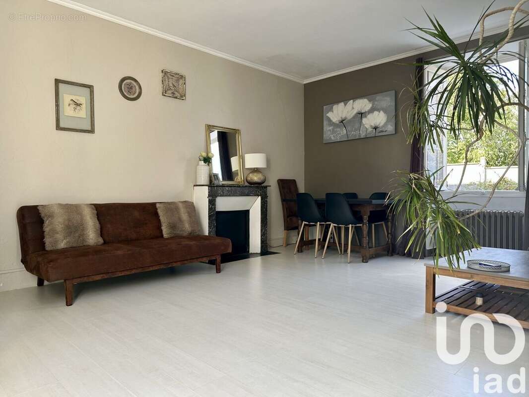 Photo 3 - Maison à US