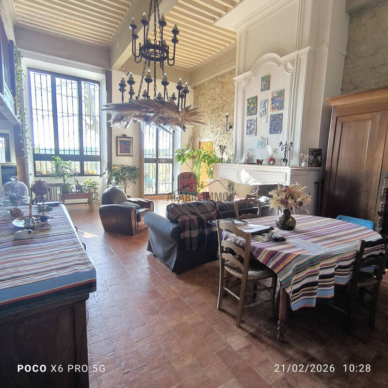 Maison à FABREZAN
