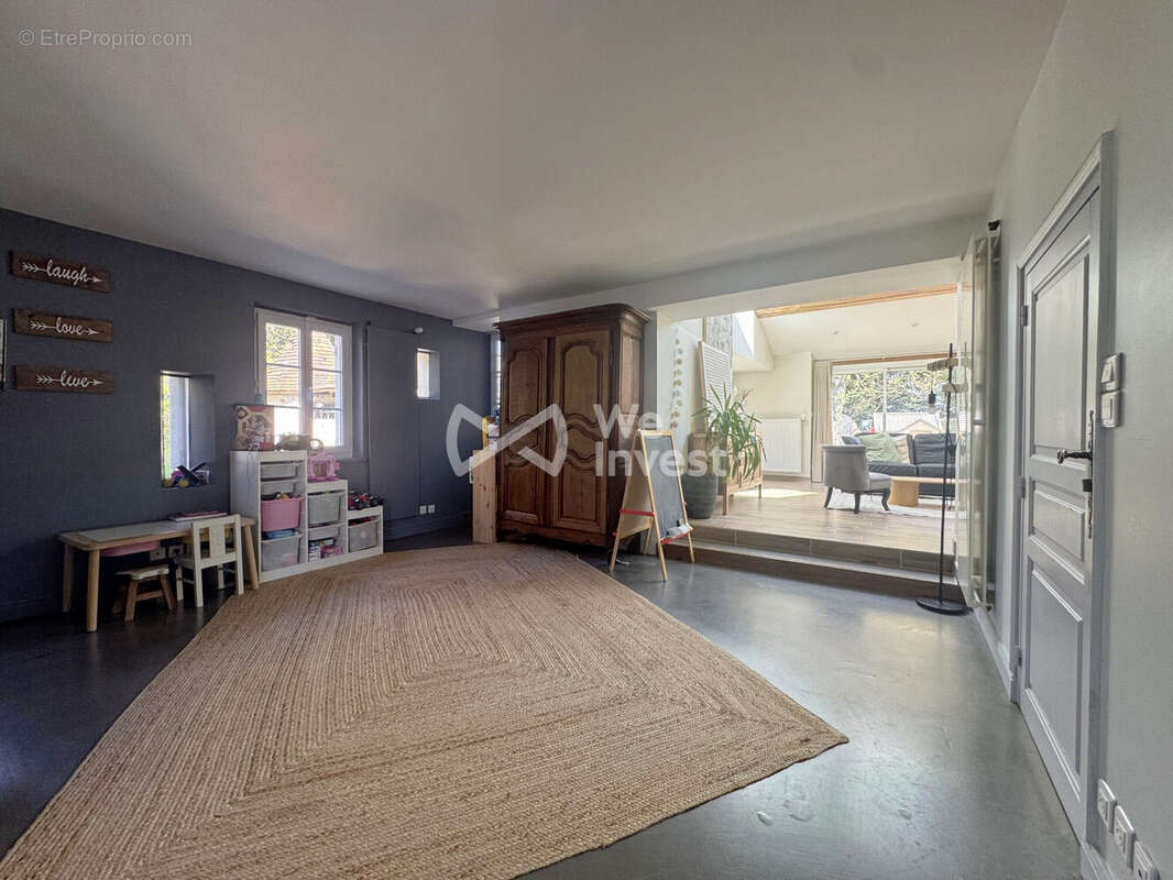 Maison à COULOMMIERS