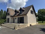 Maison à ETERPIGNY