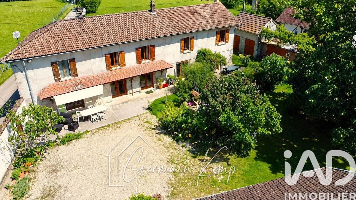 Photo 1 - Maison à SAINT-ANDRE-LE-GAZ