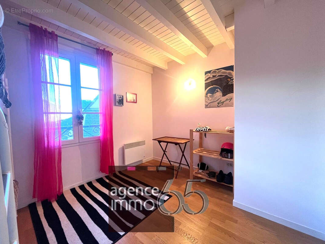 Appartement à LUZ-SAINT-SAUVEUR