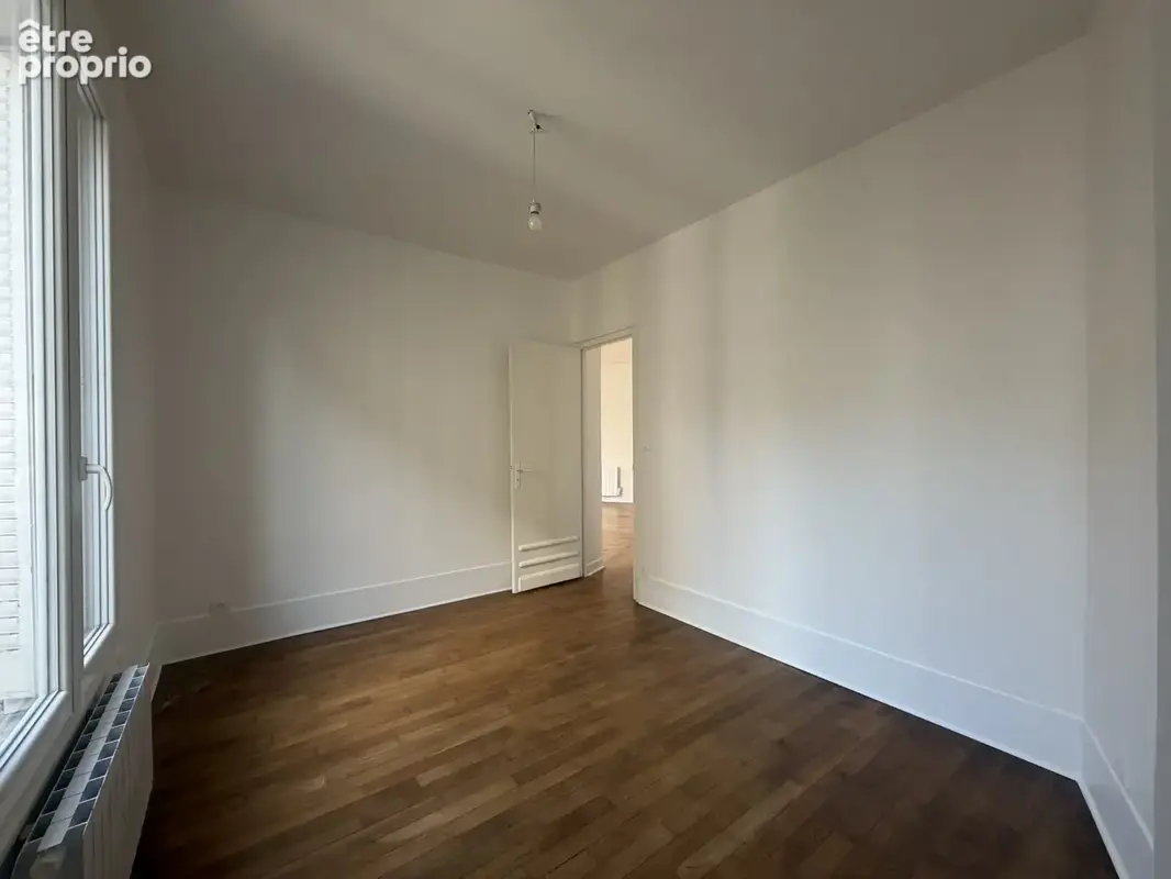Appartement 2 pièces 44 m² à vendre à Paris-18e (75018) - photo 7