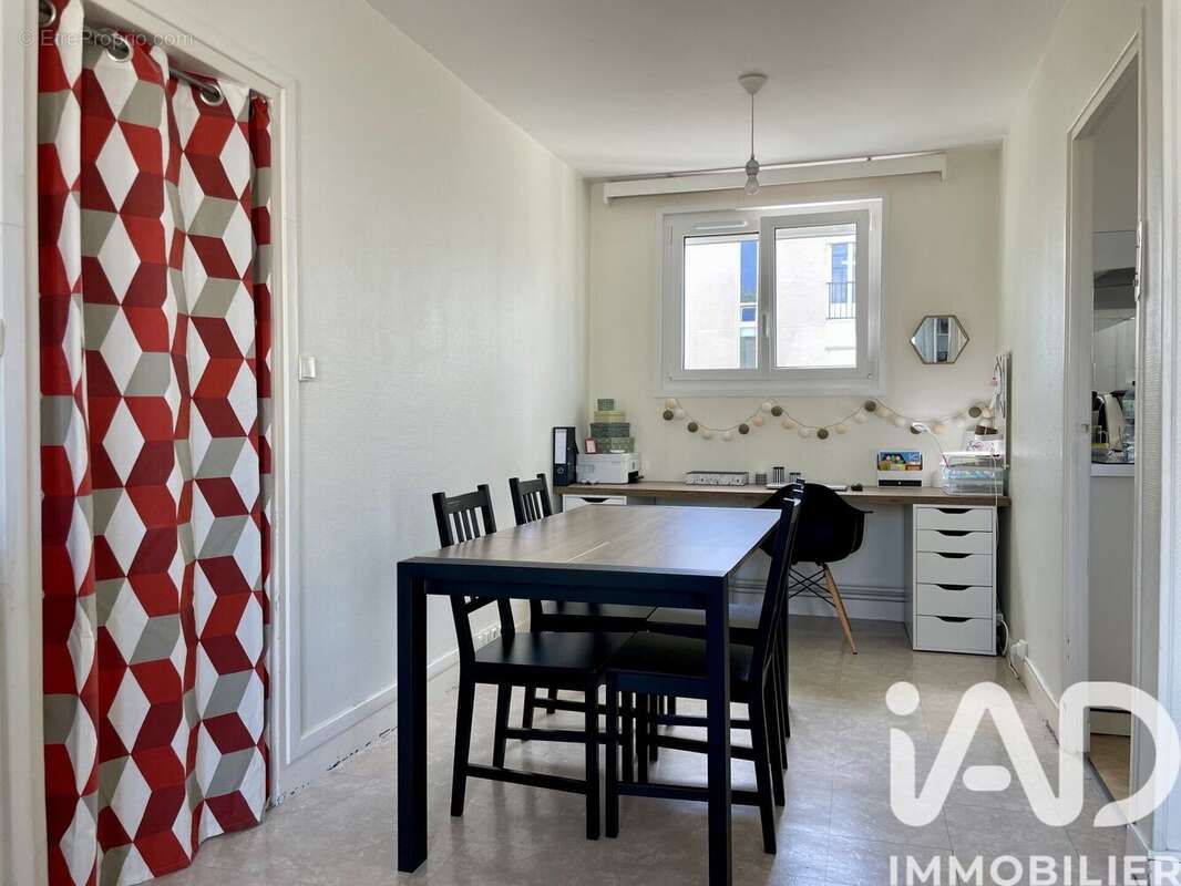Photo 5 - Appartement à SAINT-JEAN-DE-BRAYE