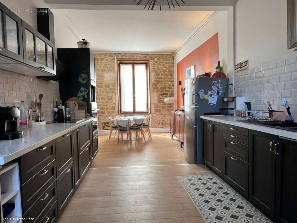 Maison à RUFFEC