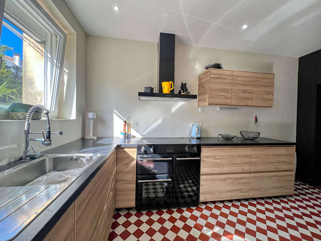 Appartement 77 m² à Royan  - photo 5
