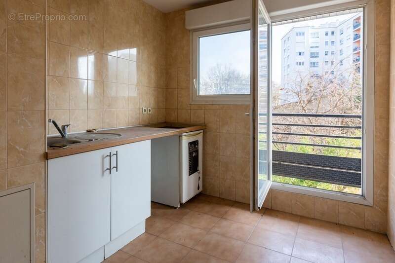Appartement à SAINT-DENIS