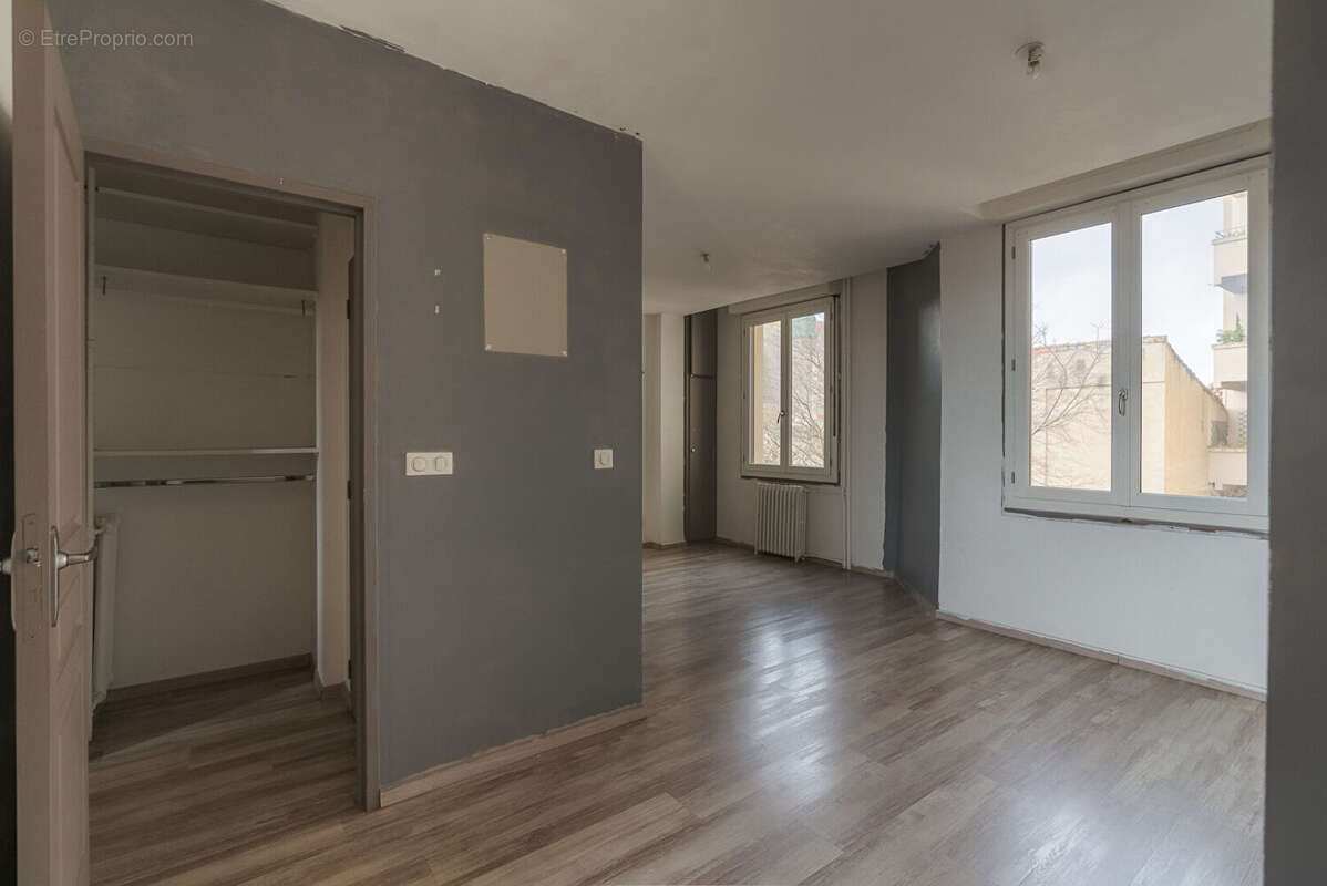 Appartement à CARCASSONNE