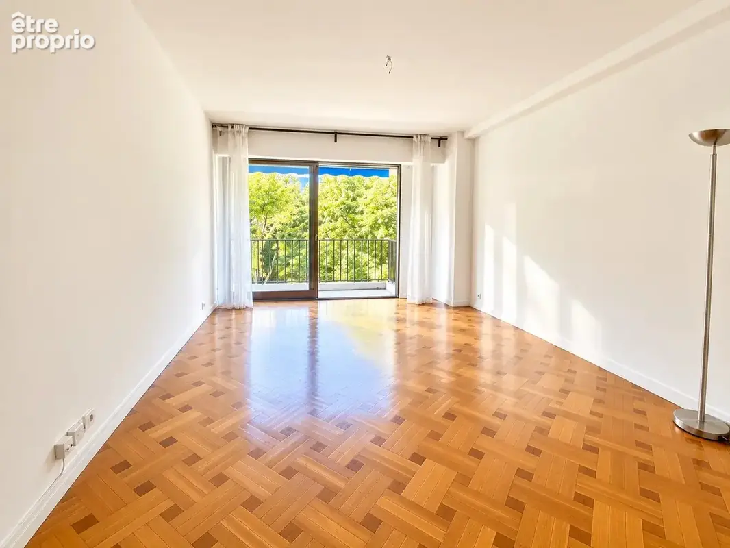 Appartement 2 pièces 56 m² à vendre à Nice (06000) - photo 2