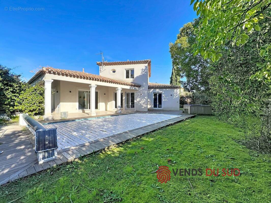 Maison à BEZIERS