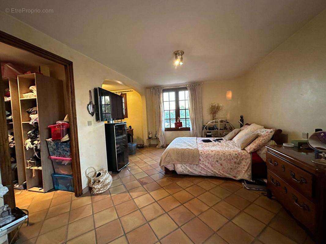 Maison à ENSUES-LA-REDONNE