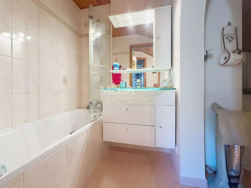 Trois pièces en duplex vue dominante - photo 10