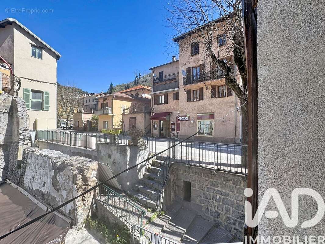 Appartement 52 m² à Saint-Sauveur-Sur-Tinee  - photo 6
