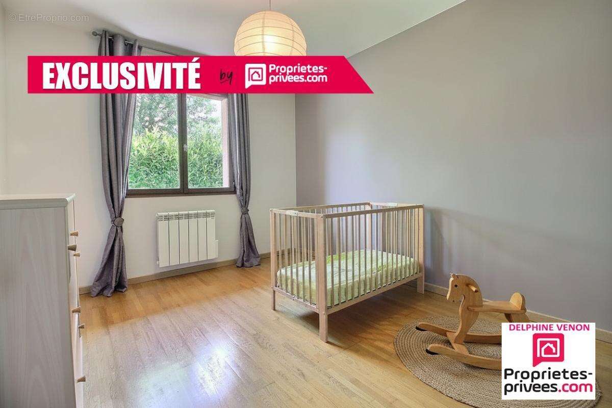 Exclusivité -  Maison de plain-pied climatisée classe énergie C à 2 pas des commodités à Saint Martin D Abbat - photo 7