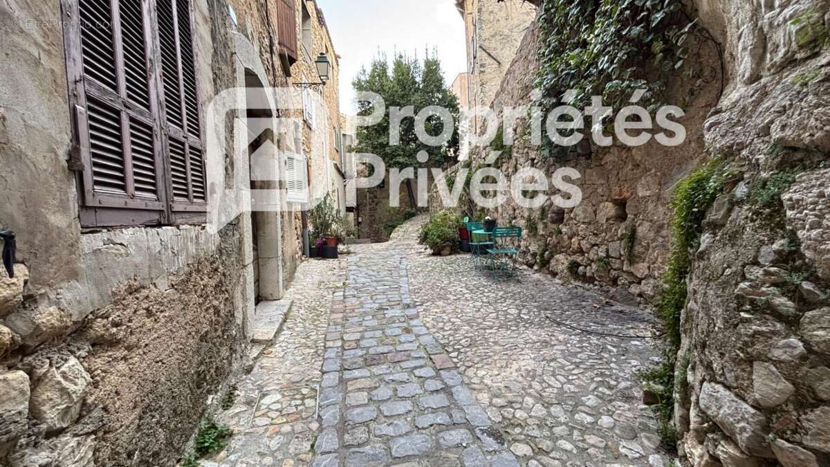 Appartement à SEILLANS