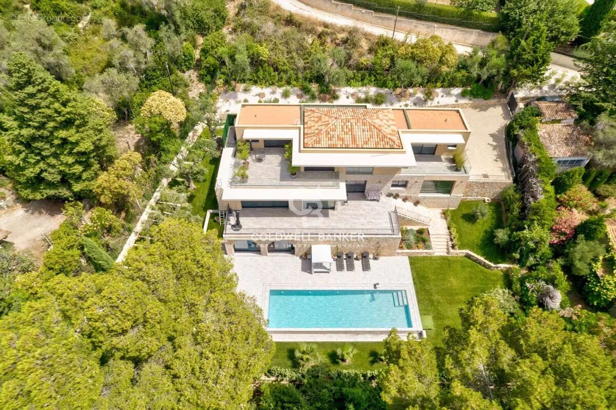 Maison à MOUGINS