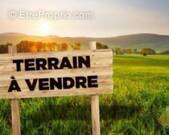 Terrain à NOGENT-LE-ROI