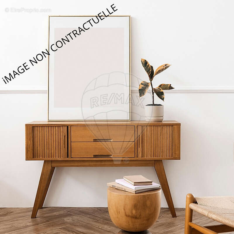 Commerce à VAUX-SUR-MER