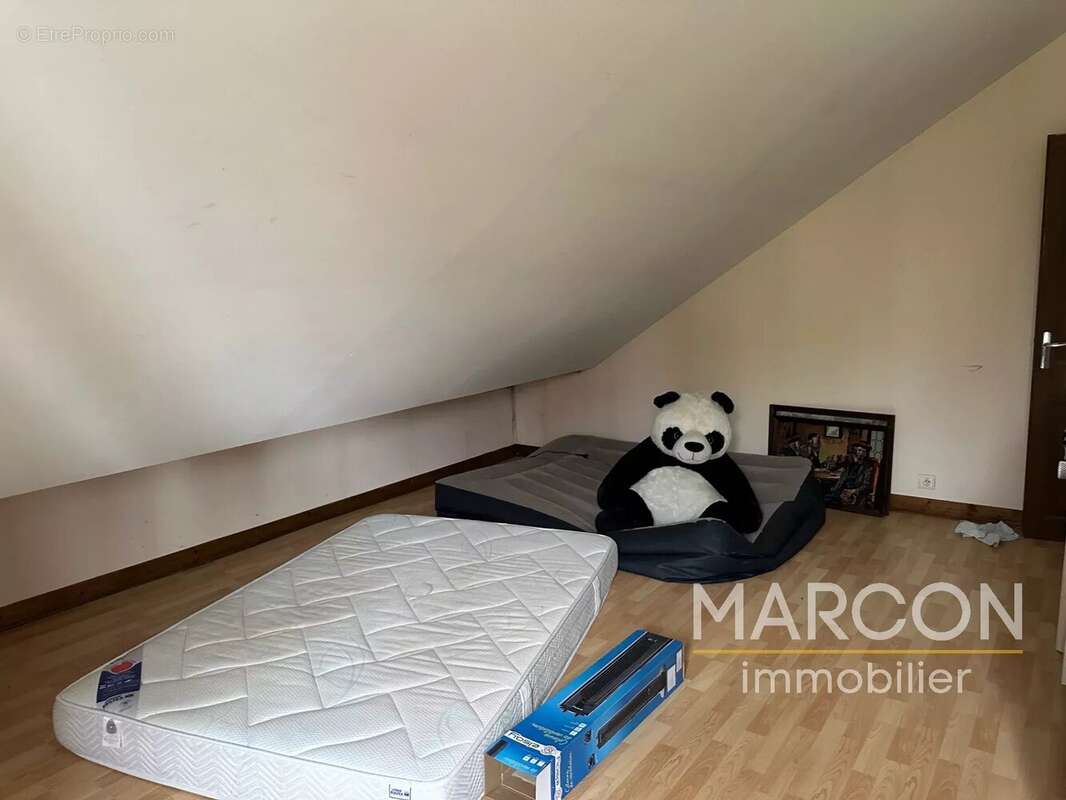 Maison à SAINT-LEGER-BRIDEREIX