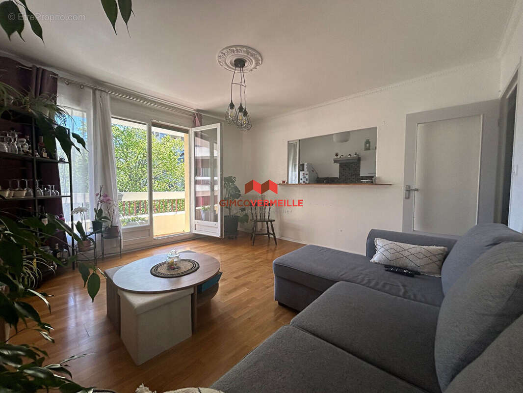 Appartement à POISSY