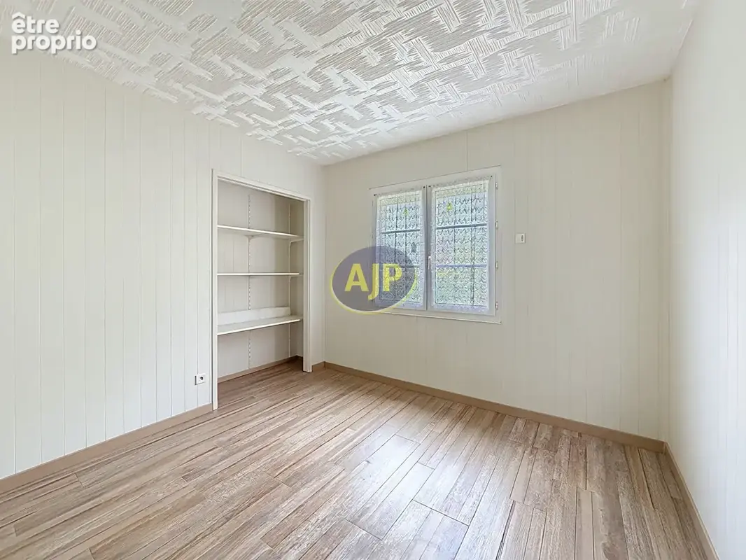 Maison - 6 pieces - 1500m² terrain - photo 3
