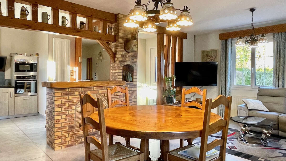 Maison à LE FIDELAIRE