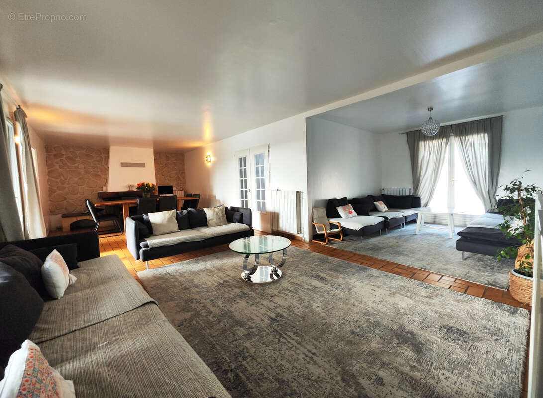 Maison à BOISSETTES