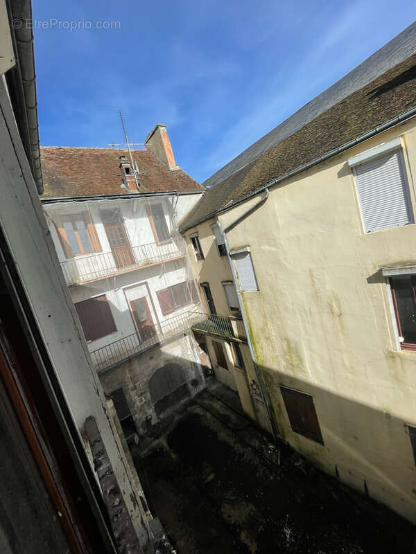 Appartement à TONNERRE