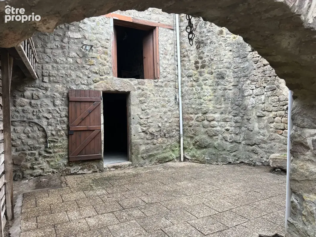 Ferme en pierre entièrement à rénover - photo 27