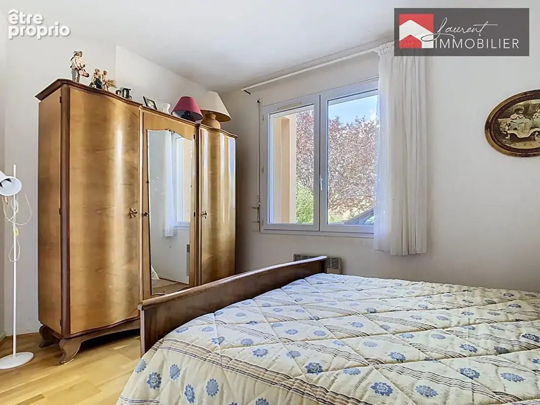 Simandre - Maison de plain-pied de 108 m² avec vaste terrain - photo 10