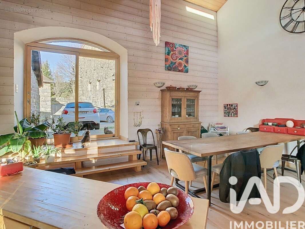 Photo 2 - Maison à RIOTORD