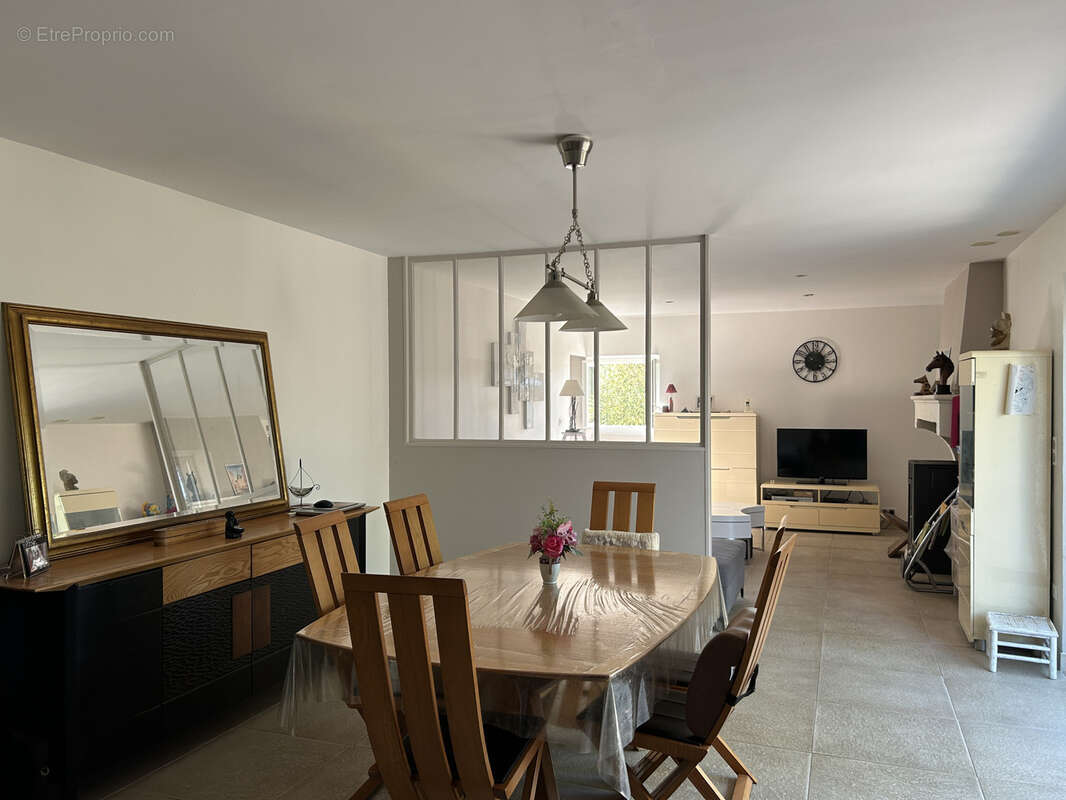Propriété 2 maisons - dépendances - étang - idéale projet gîte ou professionnel - photo 5