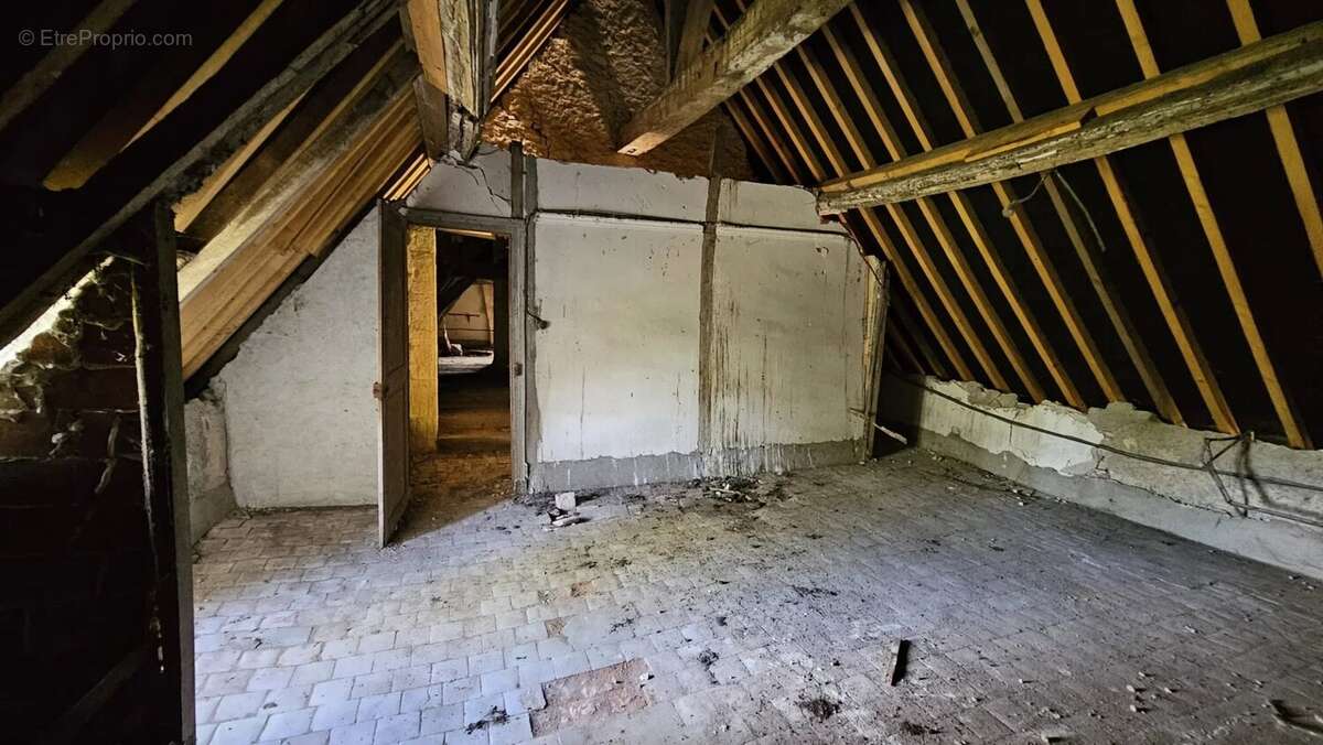 Maison à CUFFY