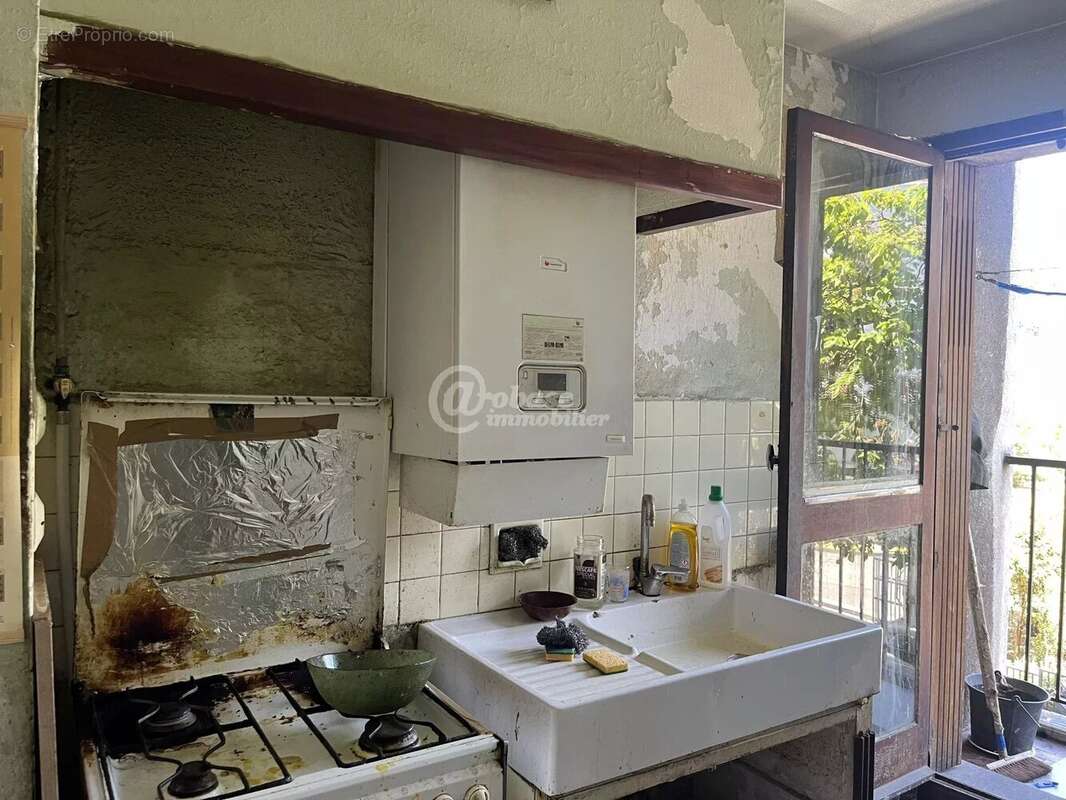 Appartement à MARSEILLE-3E