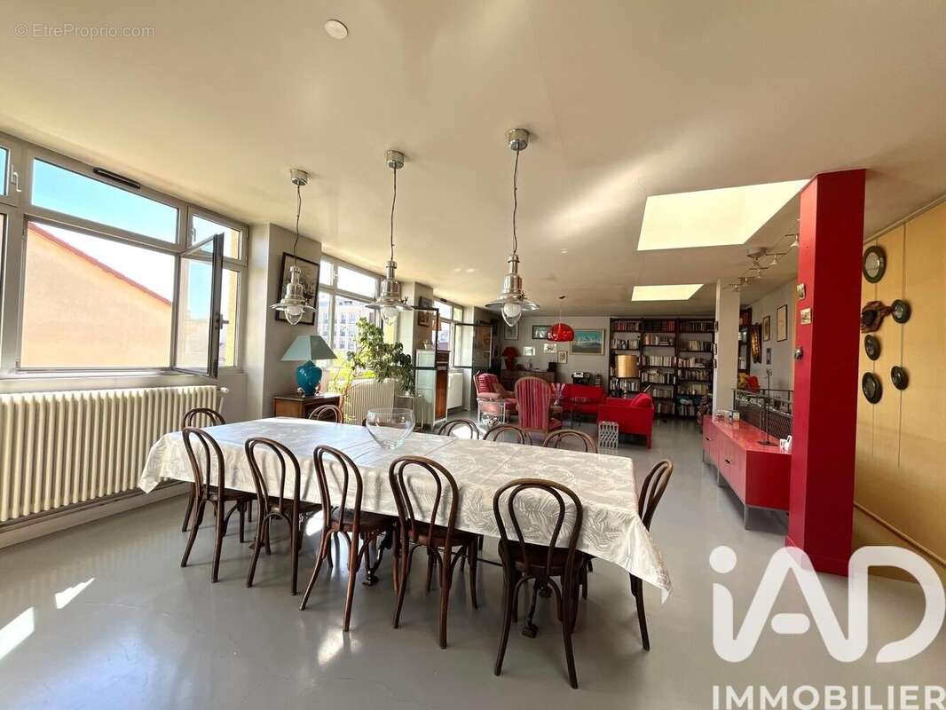 Appartement 160 m² à Saint-Etienne  - photo 3