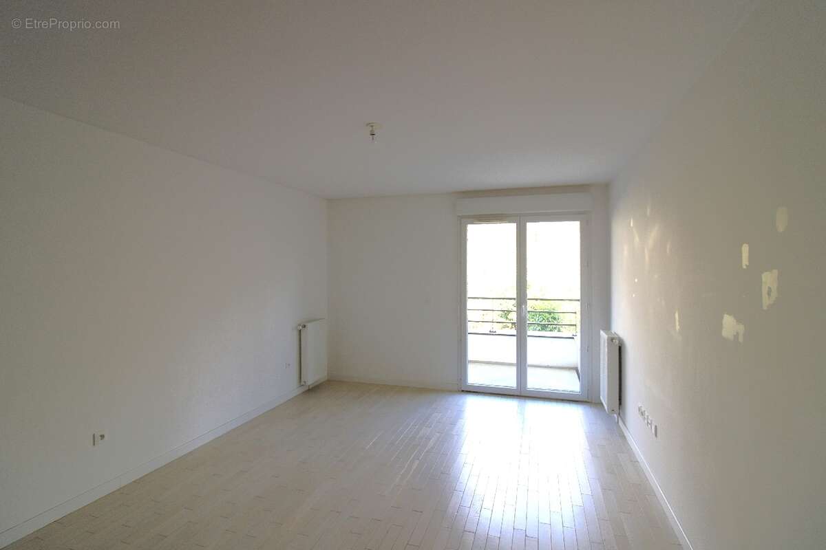 Appartement à YERRES