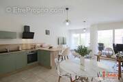 Appartement à MONTROND-LES-BAINS