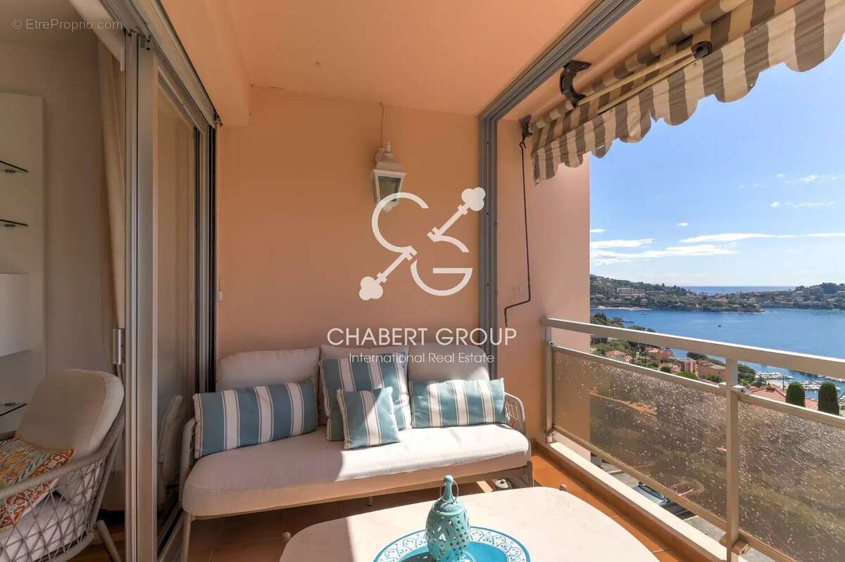 Appartement à VILLEFRANCHE-SUR-MER