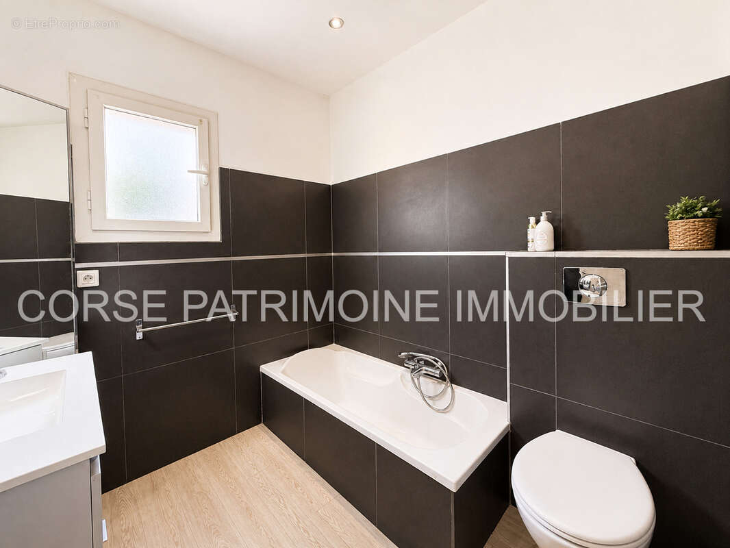 Maison à CERVIONE