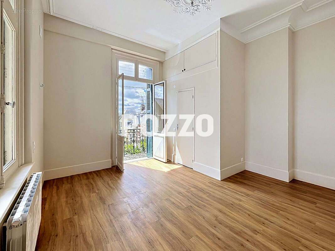 Appartement à TROUVILLE-SUR-MER